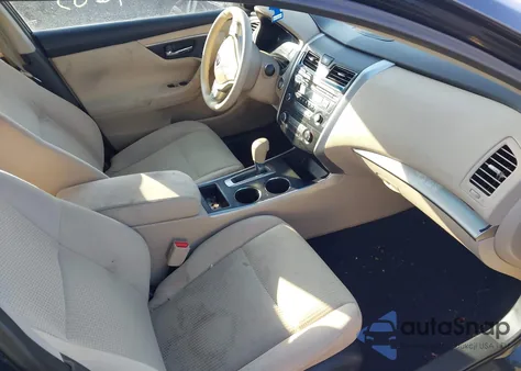 2015 Nissan Altima 2.5 S from USA, damaged, VIN 1N4AL3AP8FN335730